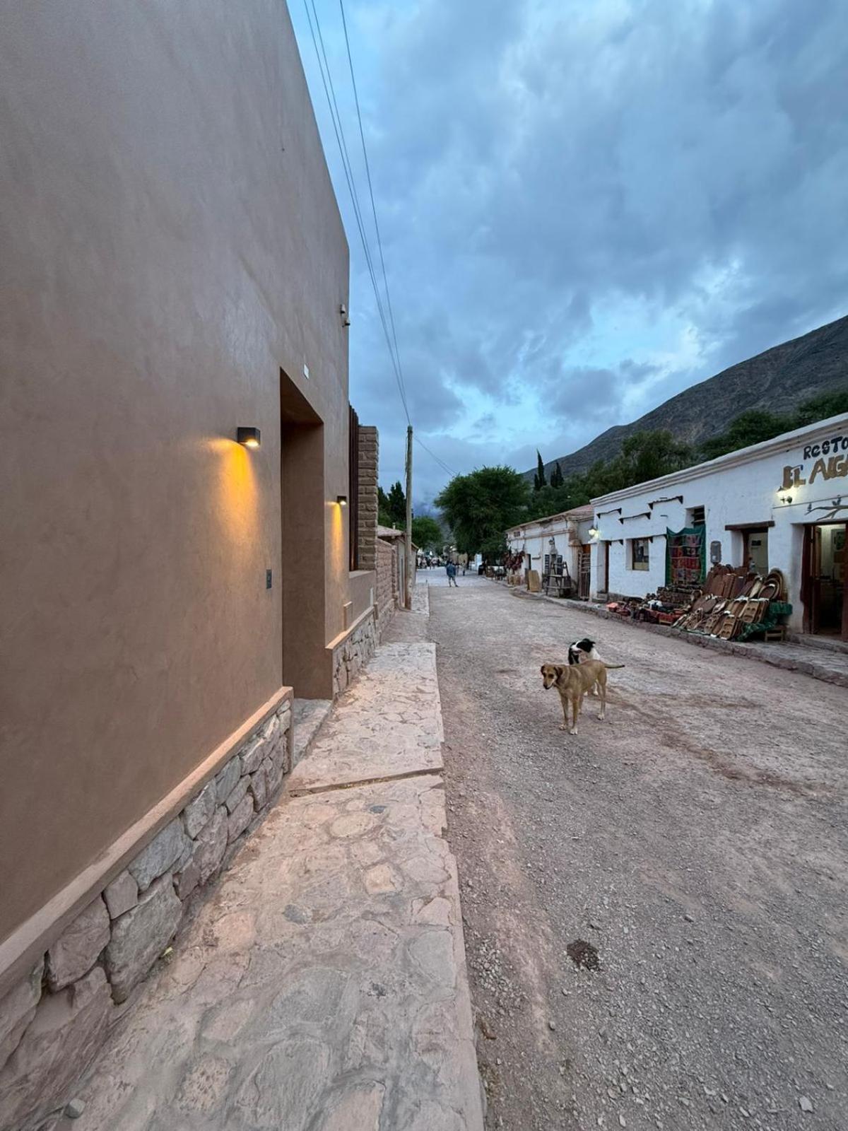 Mitu Hotel Purmamarca Bagian luar foto